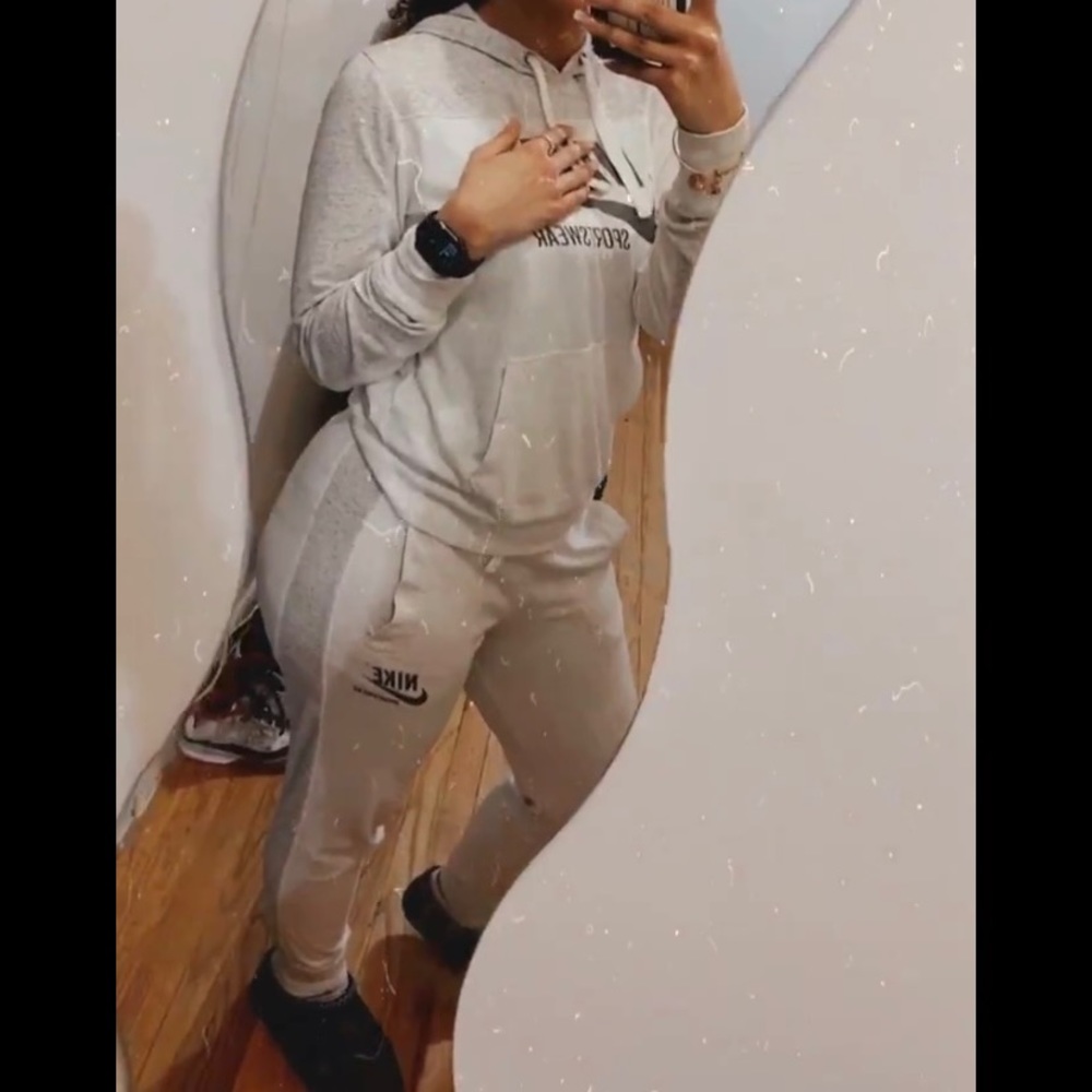 Nike sweat suit 2 pc